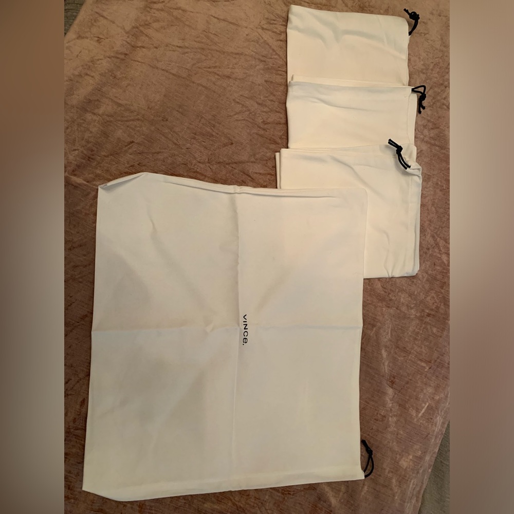 Vince dust bags